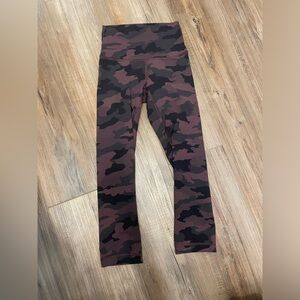 Lululemon Wunder Train 23”